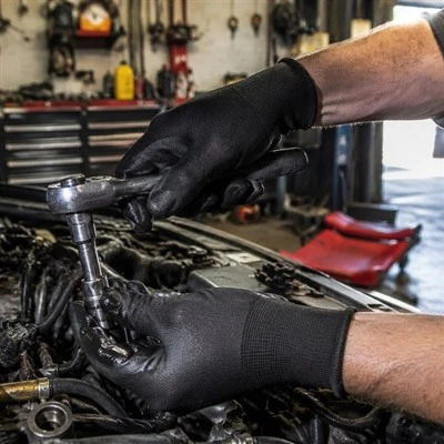 Guide d'achat de gants de travail résistants aux coupures : niveaux ANSI A1–A9